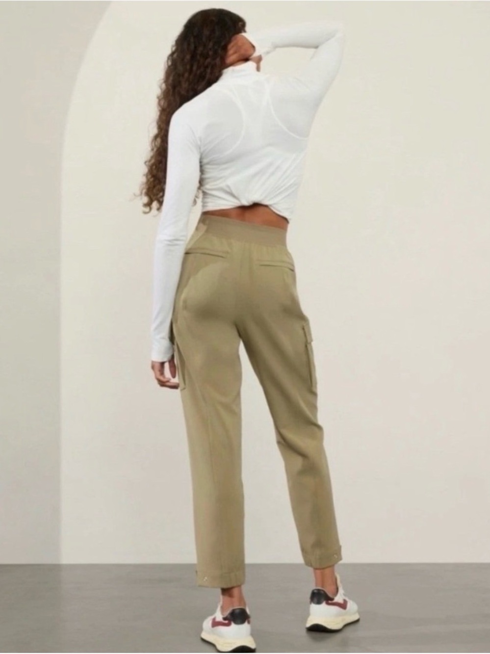 Athleta Olive Green High-Rise Cargo Trousers - Picture 3 of 9